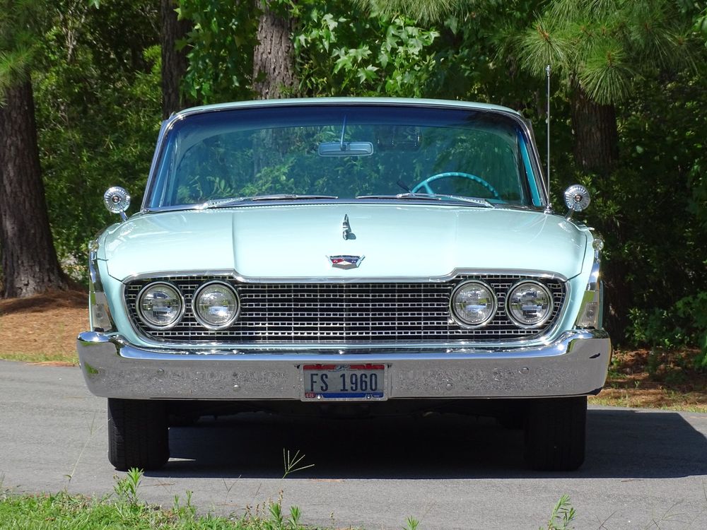 Own The Cruise In With This 1960 Ford Starliner