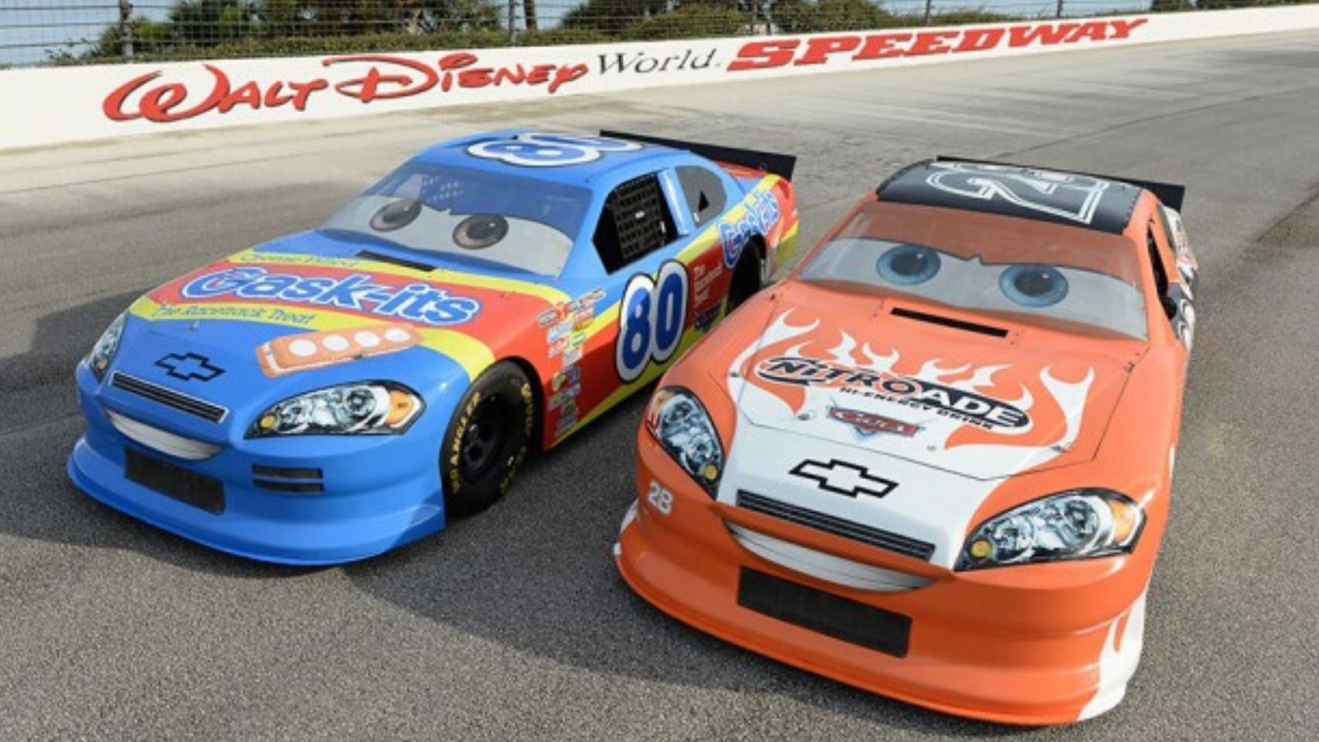 Cars 1 6 4. Cars 1 Piston Cup Racers. Тачки 3 NASCAR. Гонщики наскар Тачки 1. Дисней Тачки гонщики NASCAR.