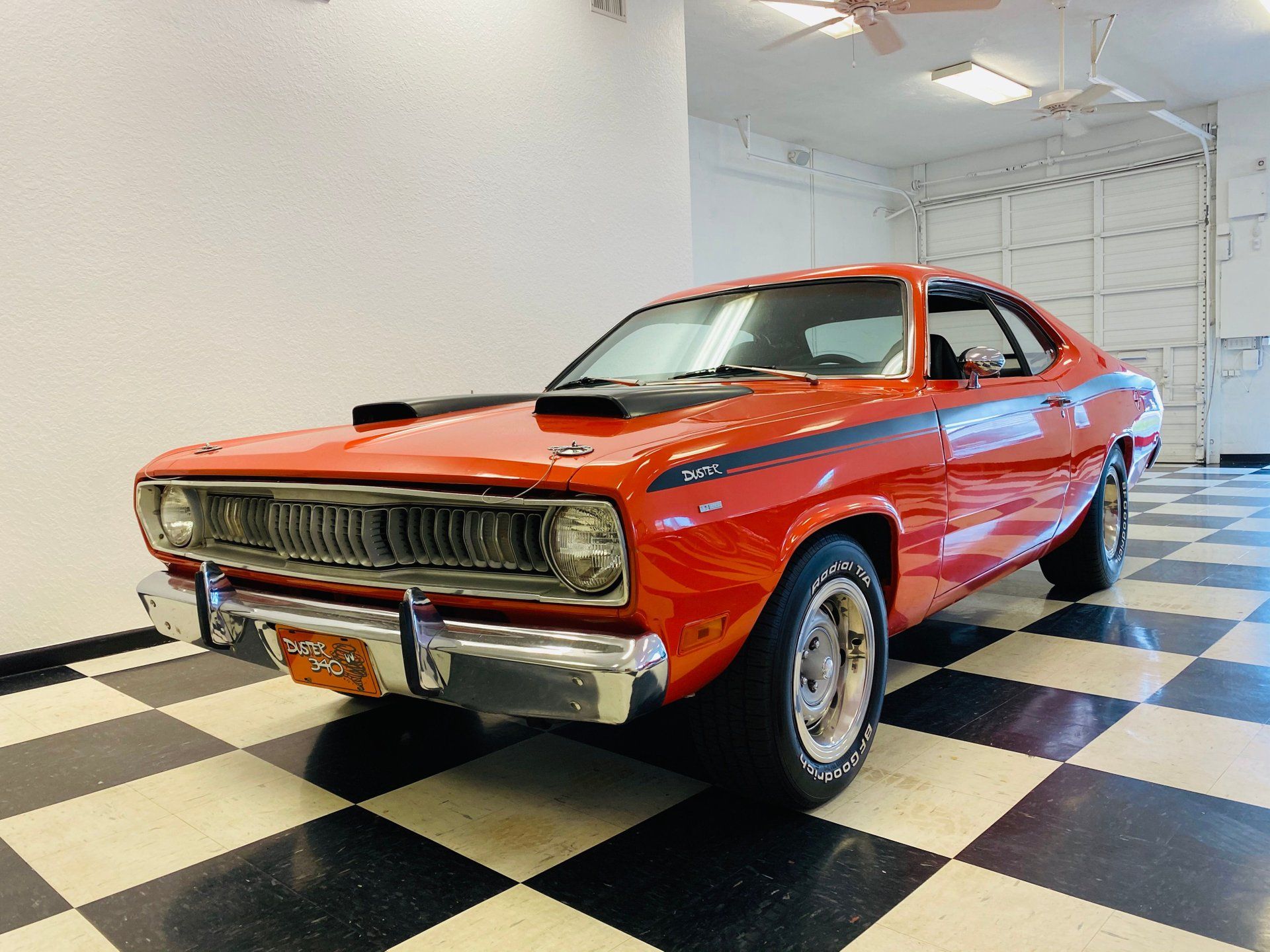 1971 Plymouth Duster | Overview, Specs, Performance, OEM Data