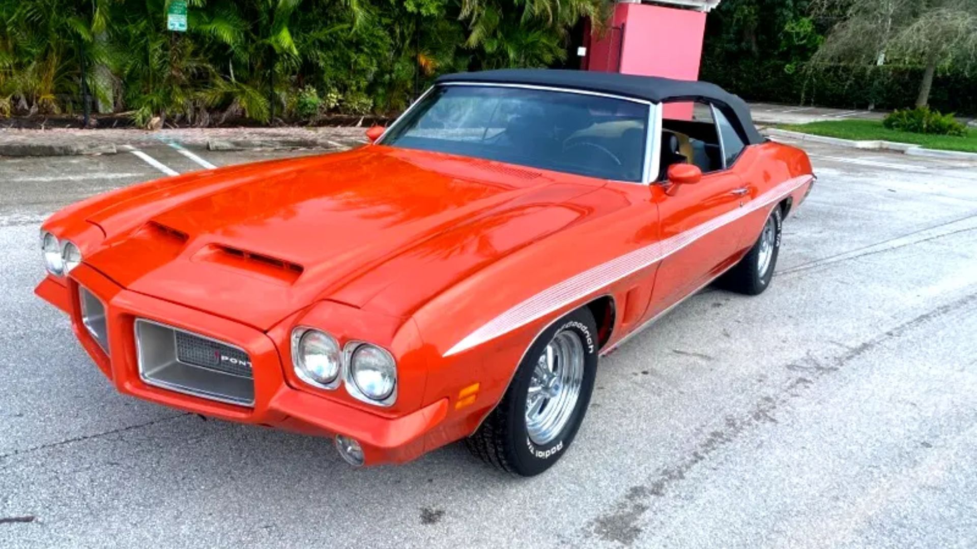 1972 Pontiac Lemans Is Freshly Restored