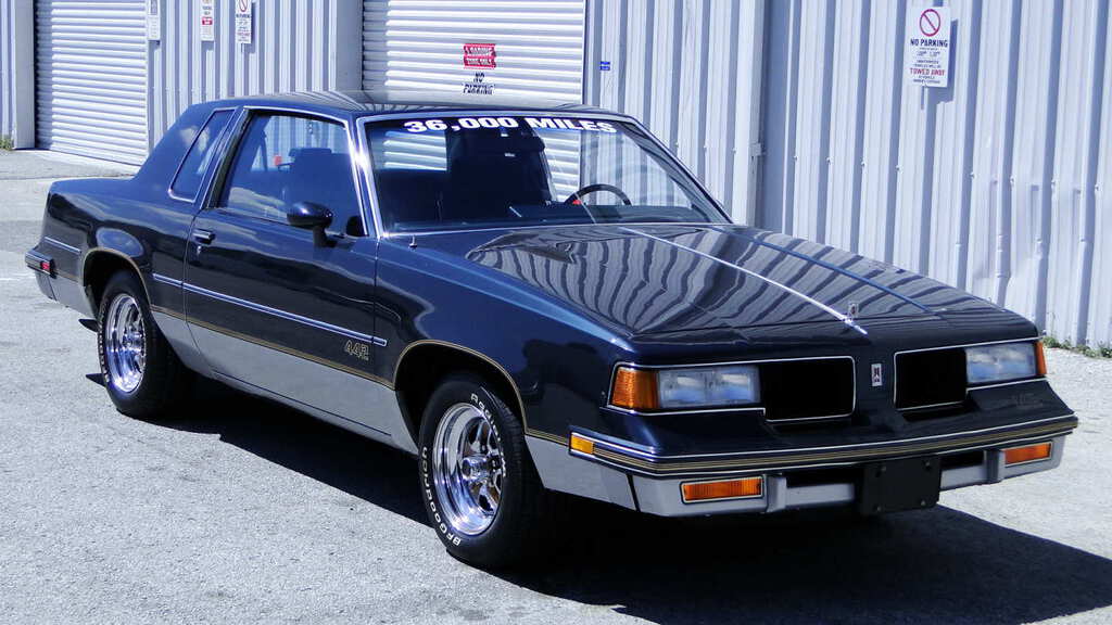 Relive The End Of An Era In This 1987 Oldsmobile 442 Survivor