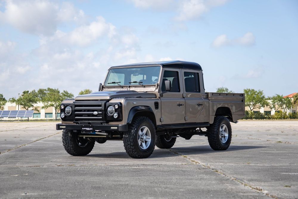 Haul It All In A Stunningly Rugged Custom 1997 Land Rover Defender