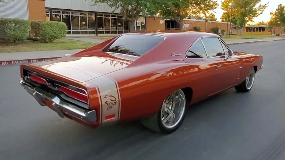 Dodge Charger Restomod