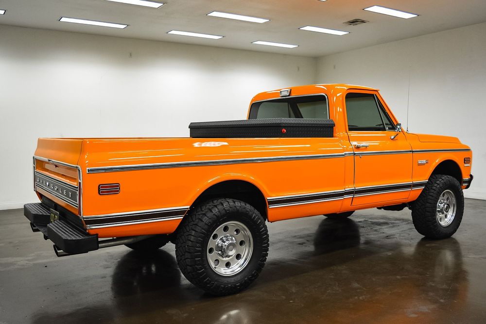 Orange Crusher: 1971 Chevrolet K20 Cheyenne Super