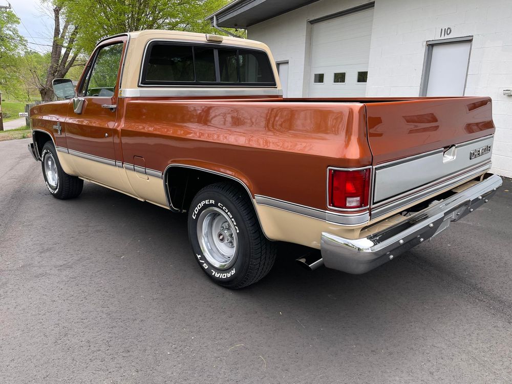 Well Preserved Third Generation Chevrolet Silverado With V8 Power Up ...