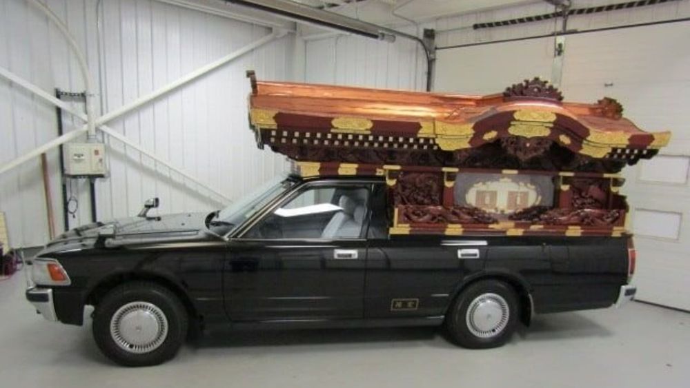 Final Ride: 1990 Toyota Crown Hearse