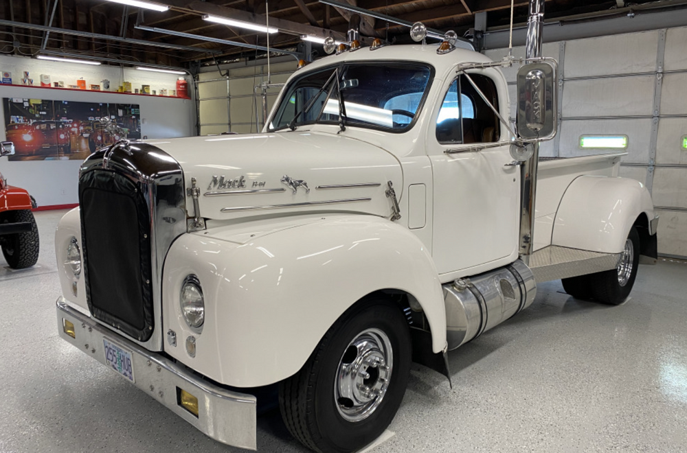 Very Unique 1958 Mack B61 Truck