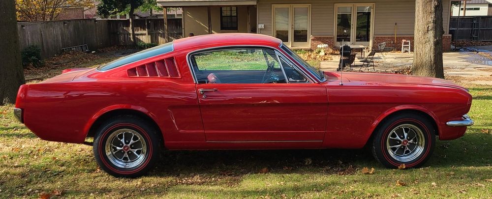 1966 Ford Mustang GT 289 Is A Beautiful Example Of The Era