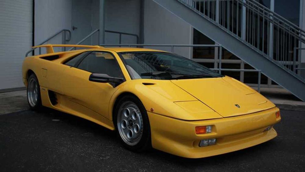 Have A Devil Of A Time In This 1992 Lamborghini Diablo