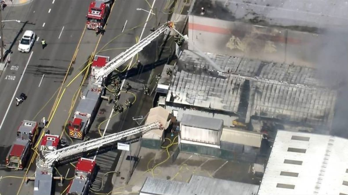 Seattle Fire Burns Classic Cars