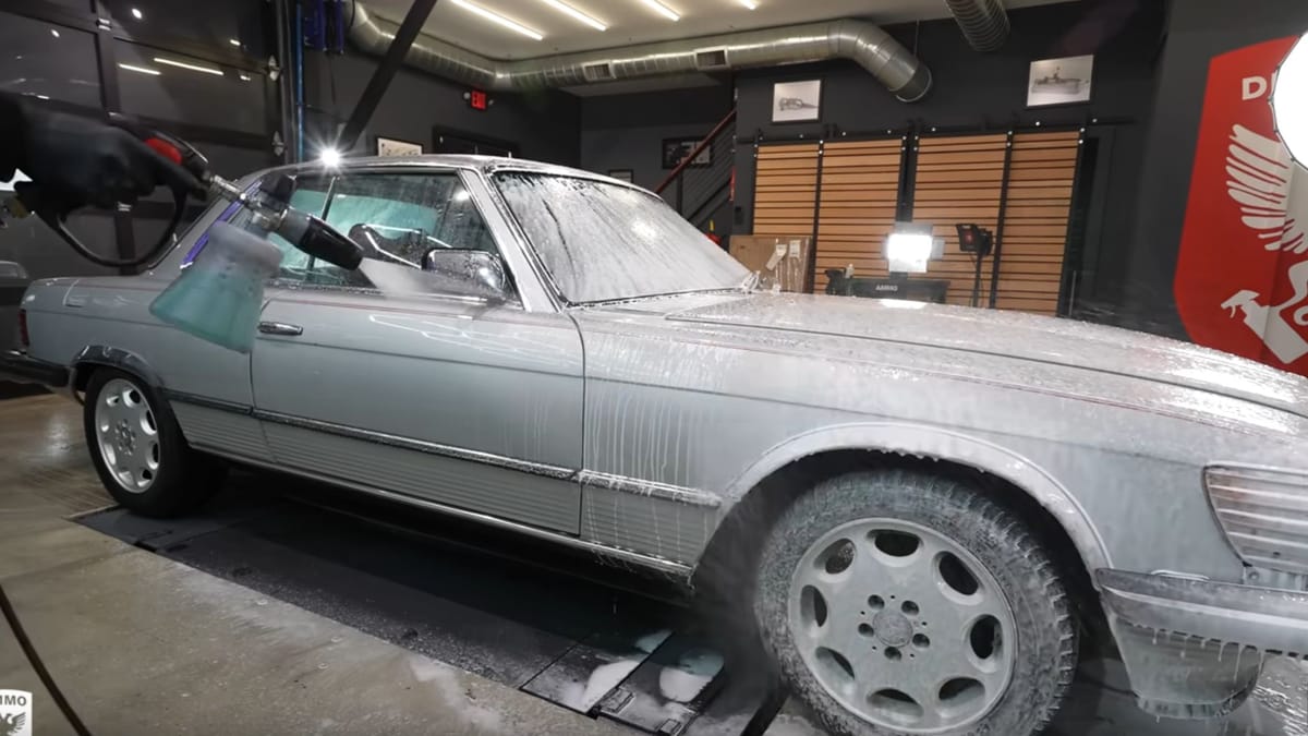 1978 Mercedes SLC 450 Gets A Thorough Detailing