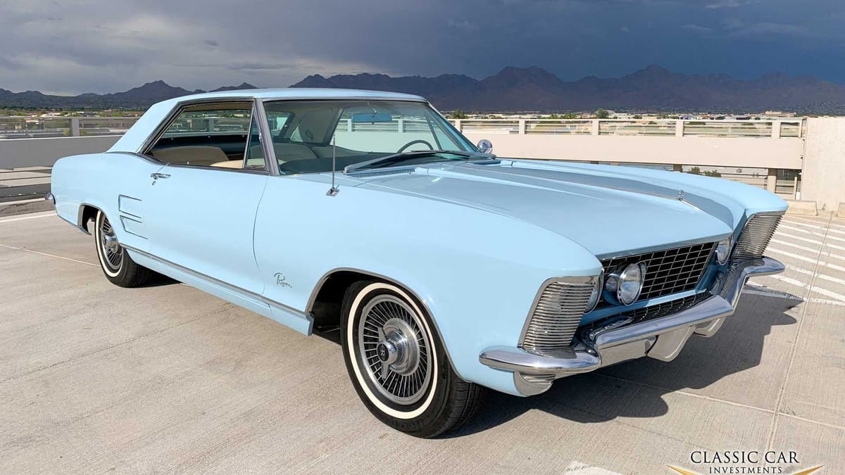 Baby Blue Buick: 1964 Buick Riviera