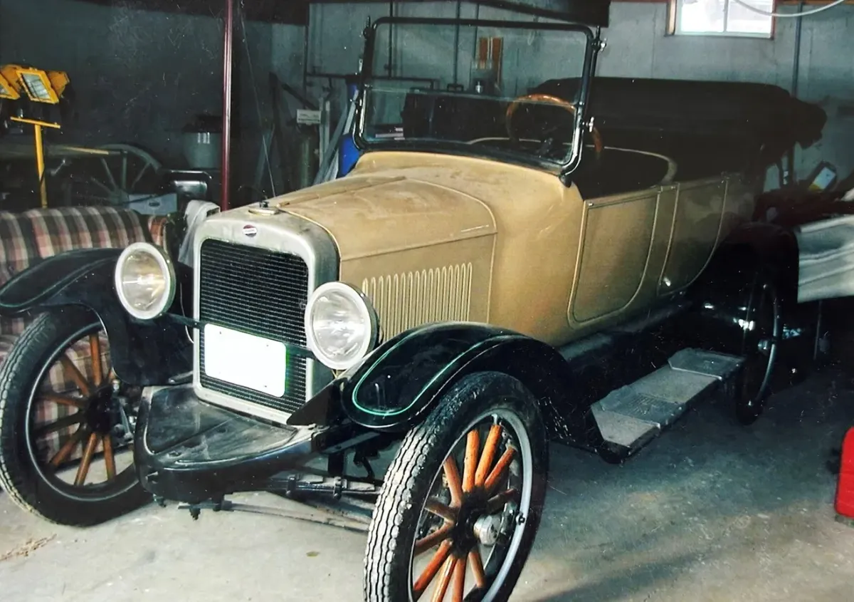 Historic 1922 Overland Convertible Stolen