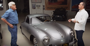 Jerry Seinfeld Swings By Jay Leno’s Garage