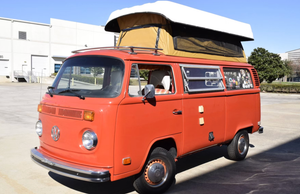 1974 Volkswagen Type 2 Camper Brings Classic Road Trip Spirit to Texas Auction