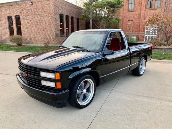 Chevy 1500 454 SS Represents 90's Performance Truck Culture