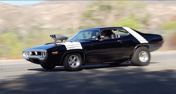 1000-HP Road Runner Rules The Streets With N/A