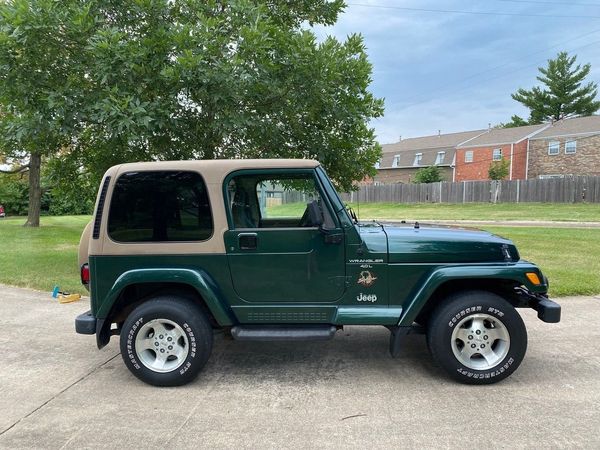 Jeep Wrangler Sahara Selling At No Reserve