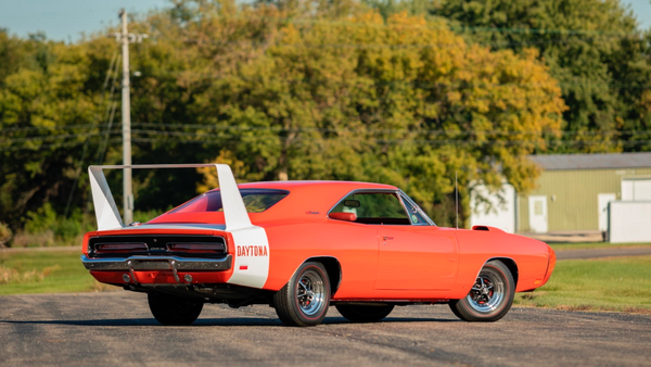 Dodge Daytona In Rare Color Combination Leads The Pack